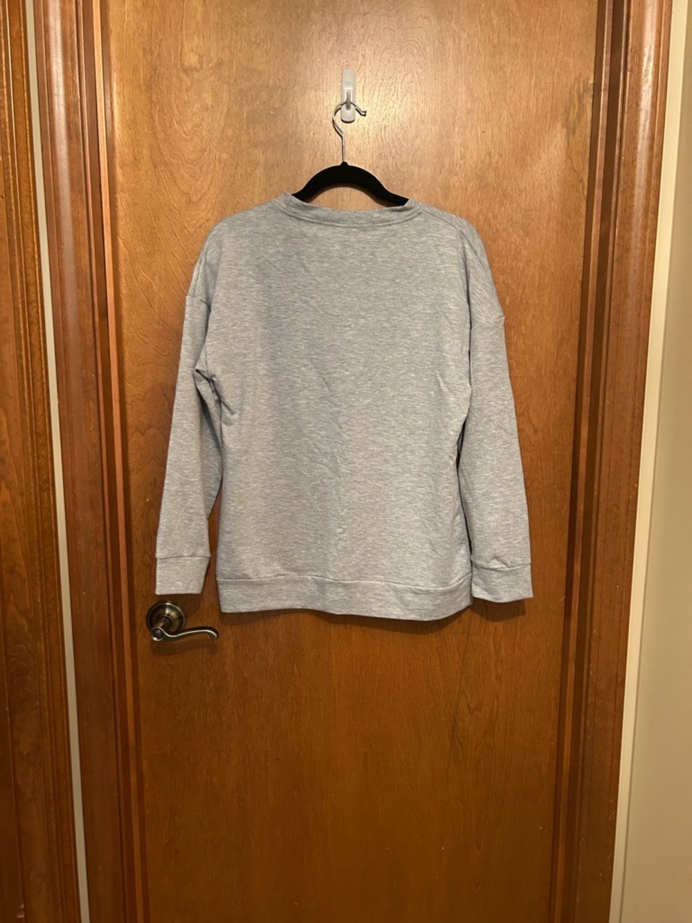 NEW w/out tags. Lightweight grey crewneck  'PARKE' knock-off  Sweatshirt size S - Picture 3 of 4